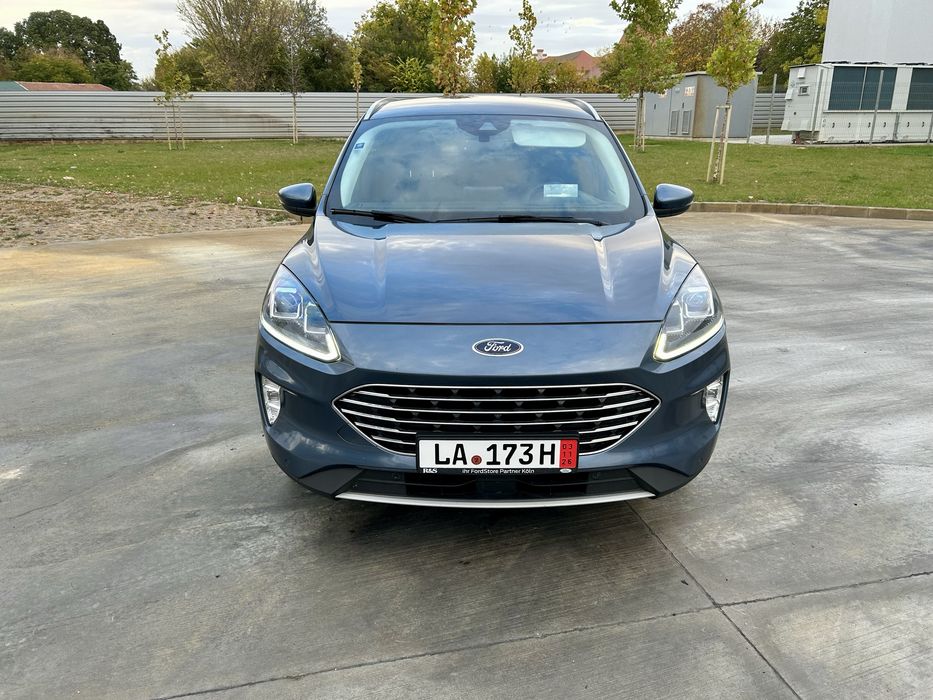 FORD Kuga 2022 — imagine 5