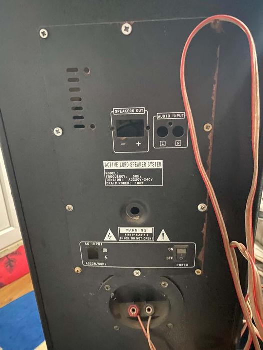 Vand boxe urgent
