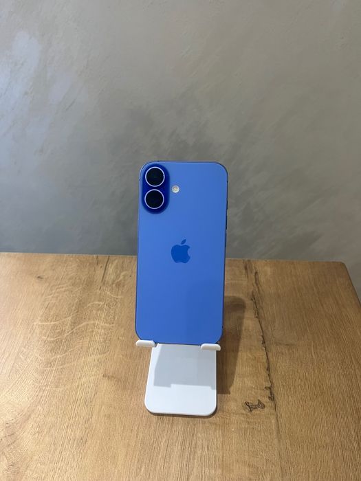 iPhone 16 Blue 256GB