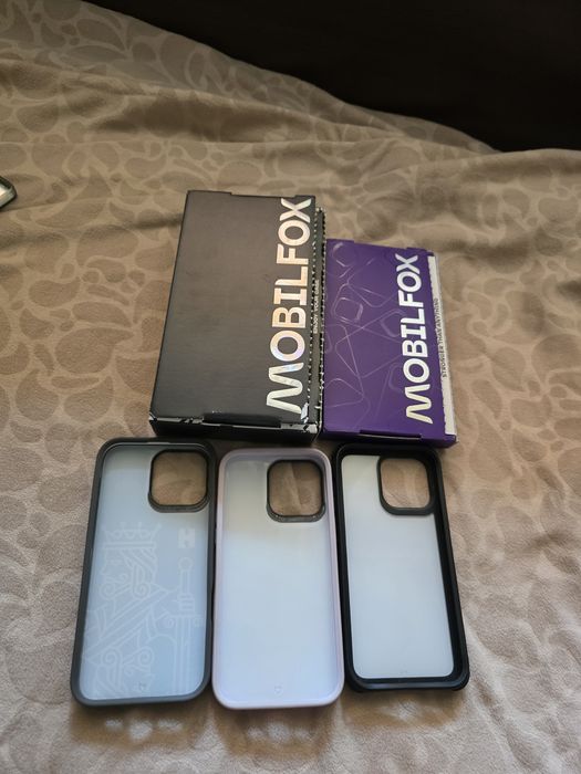 Кейсове за iphone mobiofox