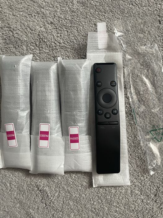 Telecomandă universală Smart TV – Nouă!