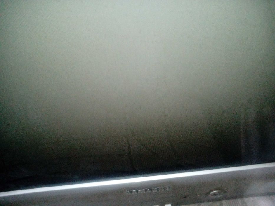 Телевизор Samsung 54 см