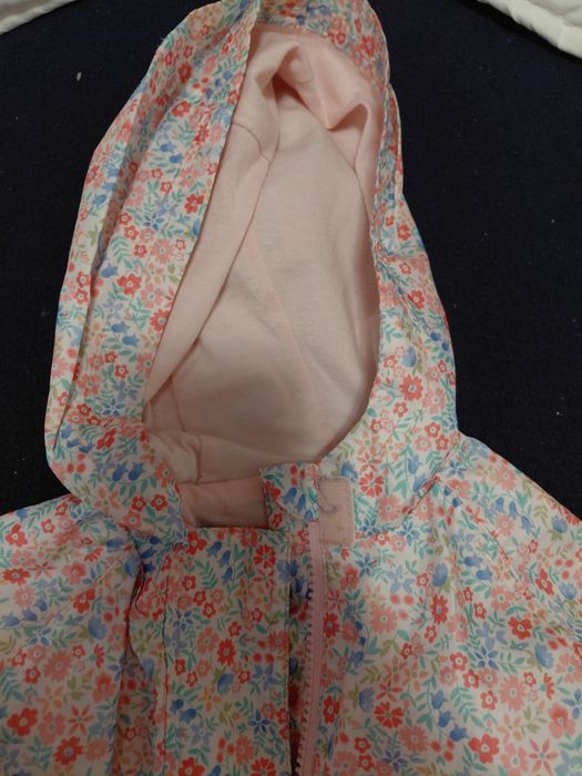 Geaca subtire fetite stare foarte buna