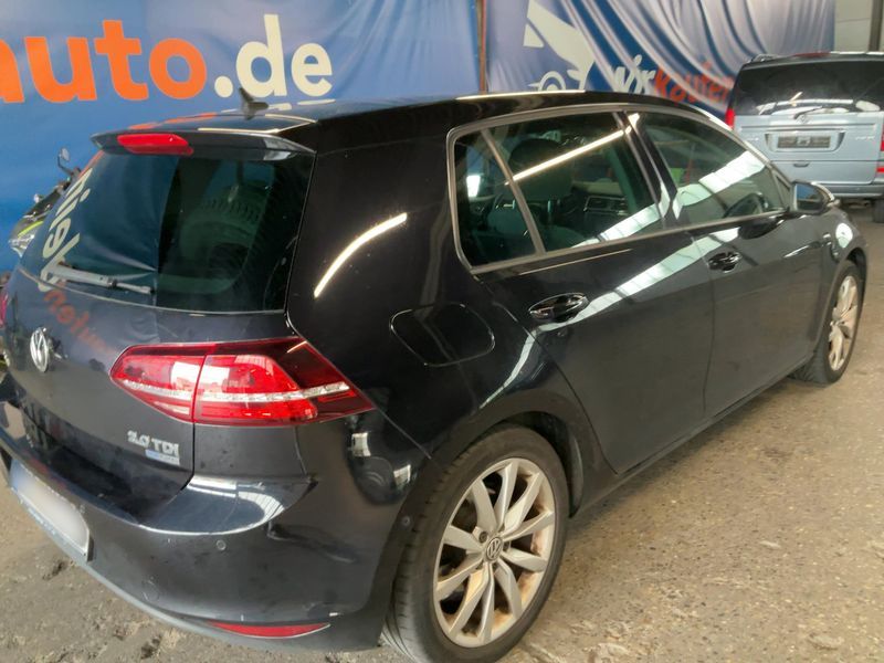 Volkswagen Golf VII 2.0 TDI Highline BlueMotion Tech 2013