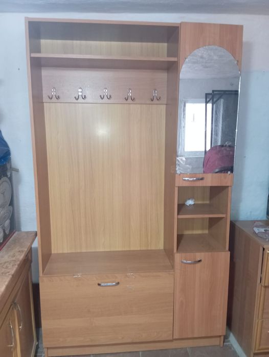 Продам шкаф в хорошем состоянии