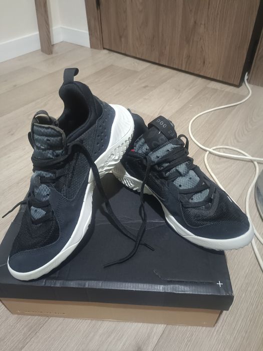 Продам кроссовки Nike jordan, оригинал 100 %