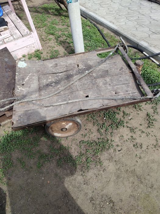 Продам тележку 3 колесную