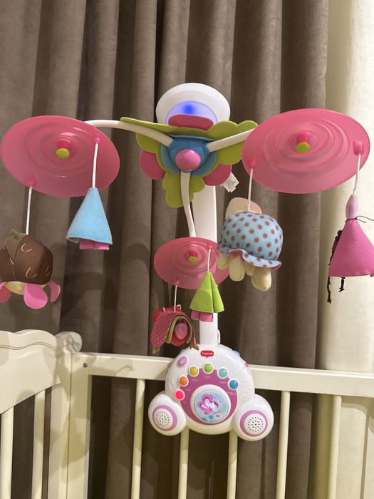 Tiny love детскии мобиль