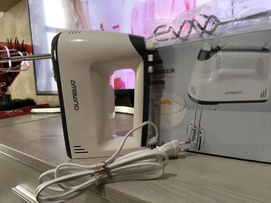 Mixer nou  detalii in privat.