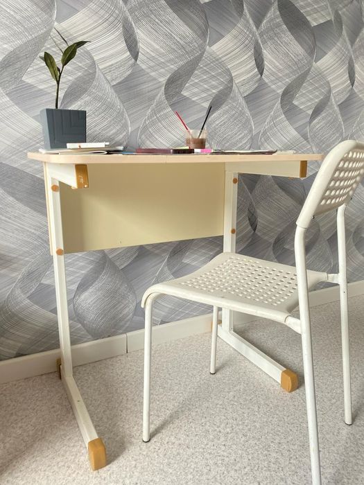 Стол и стул для детей