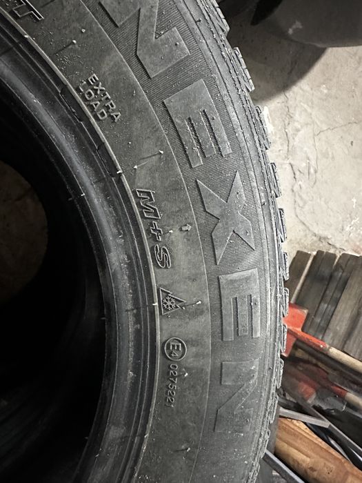 Комплект зимных шин