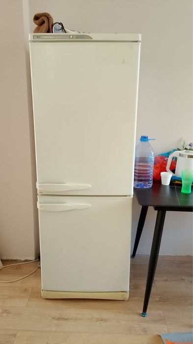 Продам холодильник