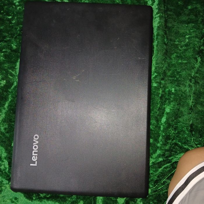 Продам ноутбук lenovo