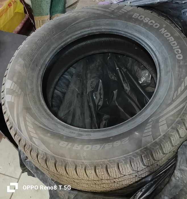 Продам зимние шины (шипы)!