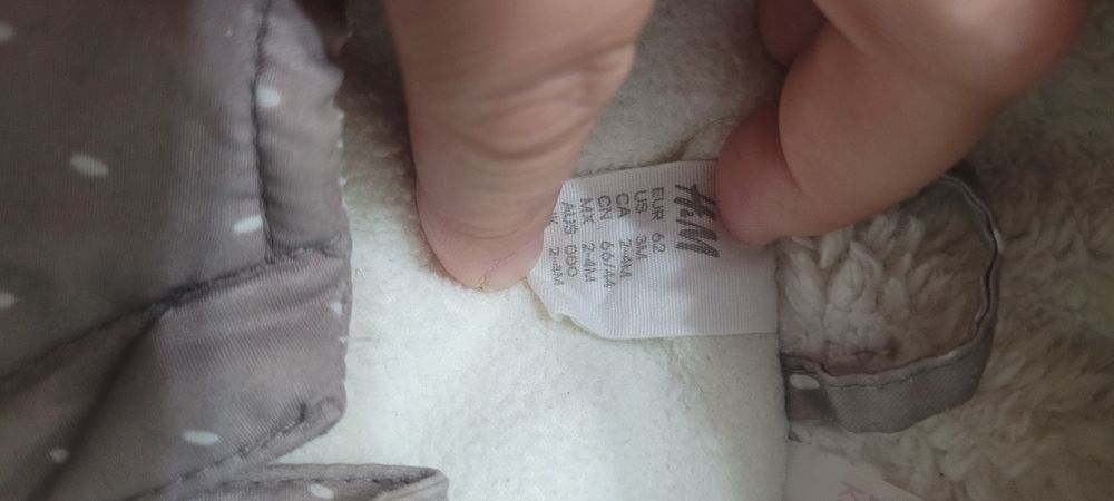 Продавам космонавти