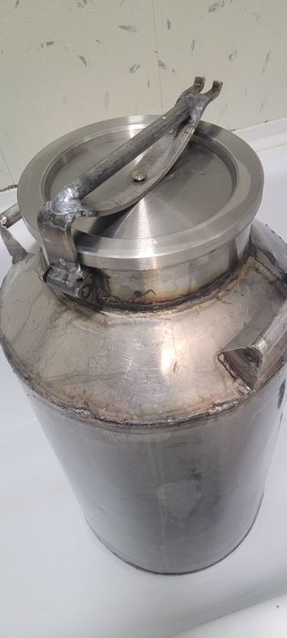 Продам флягу титановую.