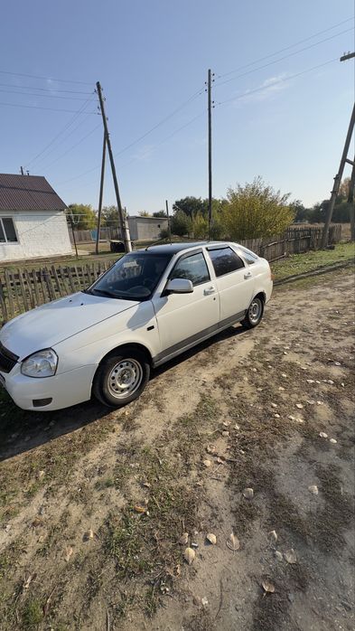 Продаю срочно приору 2172