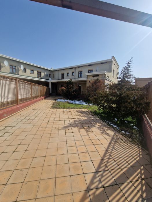 Шахрисабз Майдонда Уй сотилади  коттедж