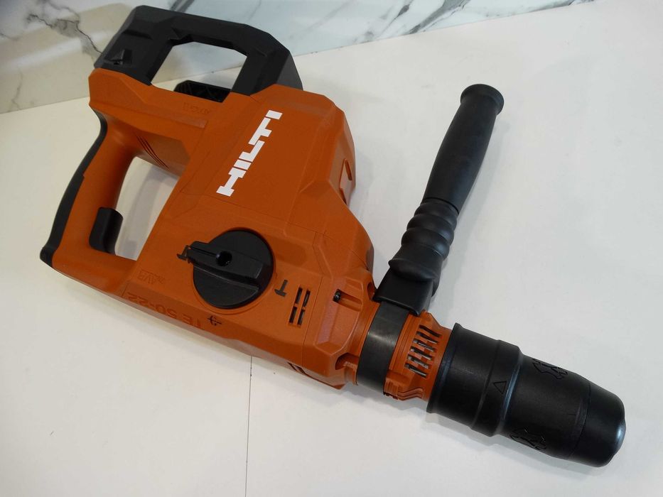 2025 - Hilti TE 50 - 22 / NURON - Ударо пробивна машина