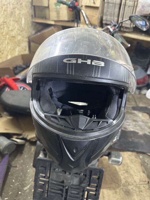 Продам мотошлем…