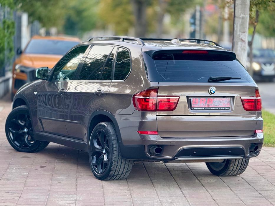 • Bmw X5 2012 Facelift Euro 5 / Extra full / Parc Auto / Rate •