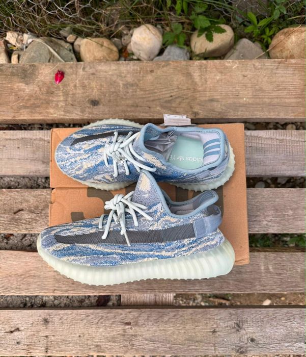 Yeezy Boost 350 V2  "MX Frost Blue"