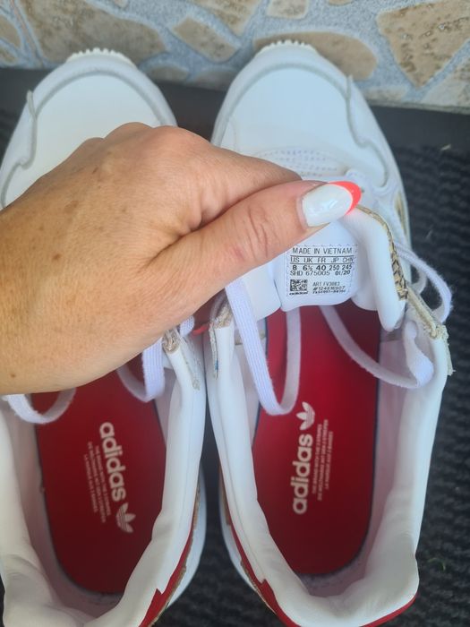 Дамски маратонки adidas