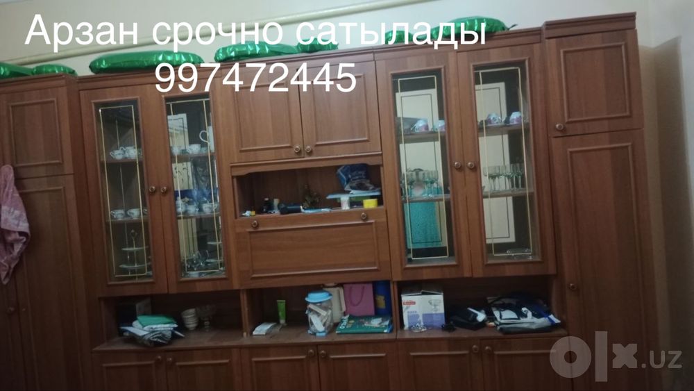 Срочно арзан бахада стенка сатылады