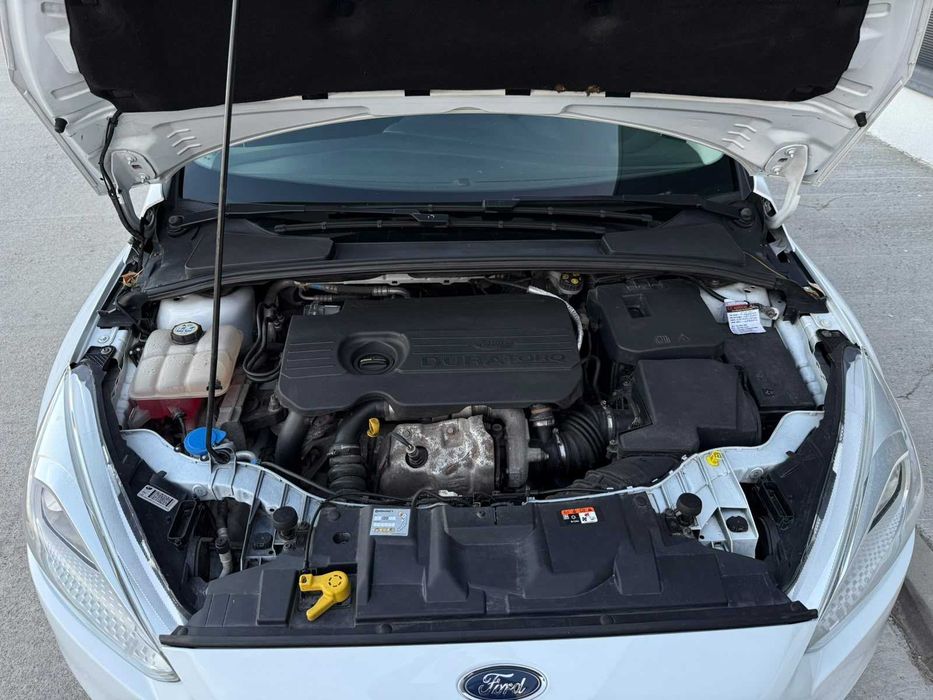 FORD Focus 2016 — imagine 5