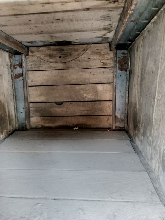 Продам домик для собаки.