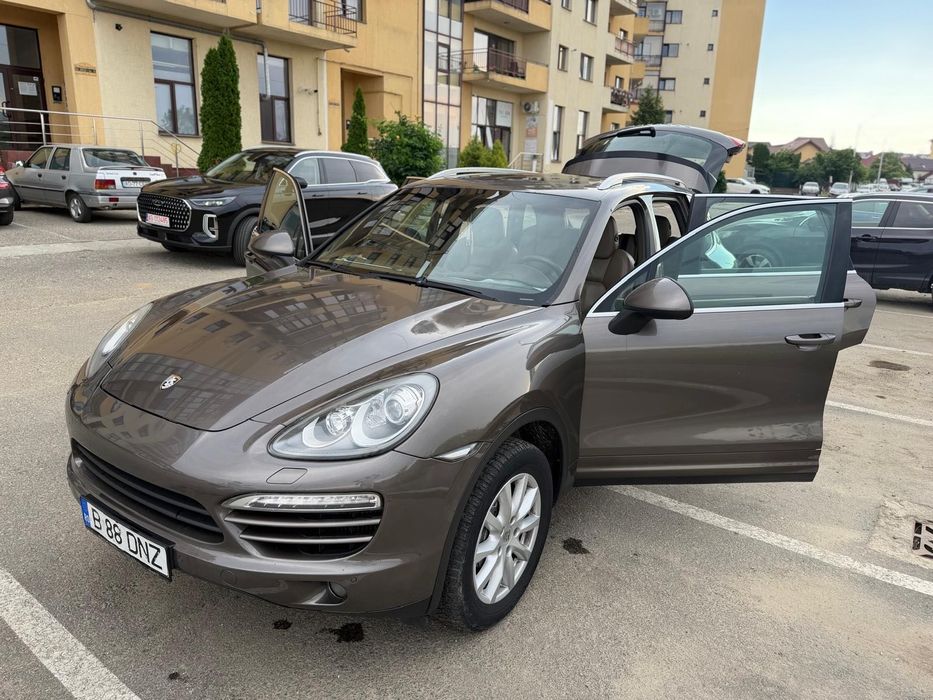 PORSCHE Cayenne 2013 — imagine 3