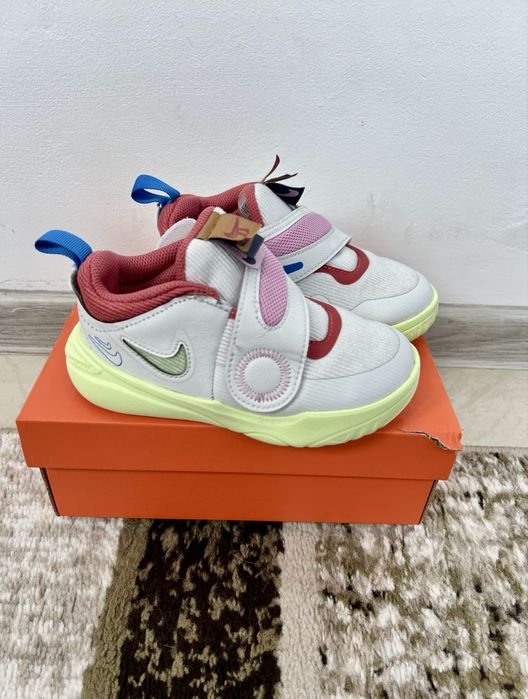 Nike Hustle D11 Lil- marime 27