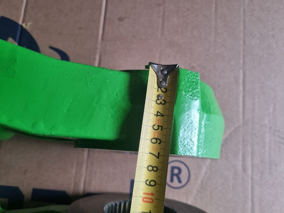 Brat monobloc tractor John Deere stanga sau dreapta 6000/7405