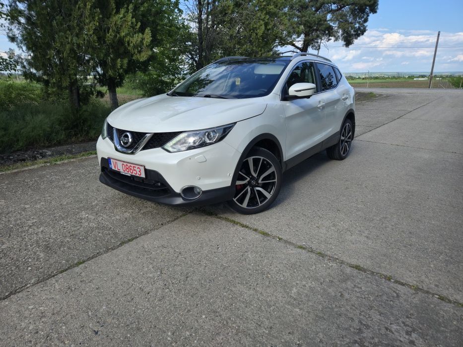 Nissan Qashqai 5.700 km Tekna Plus Automat 2015 Automat 1.2TCE
