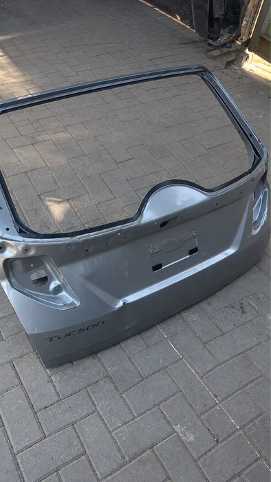 Крышка багажника Tucson