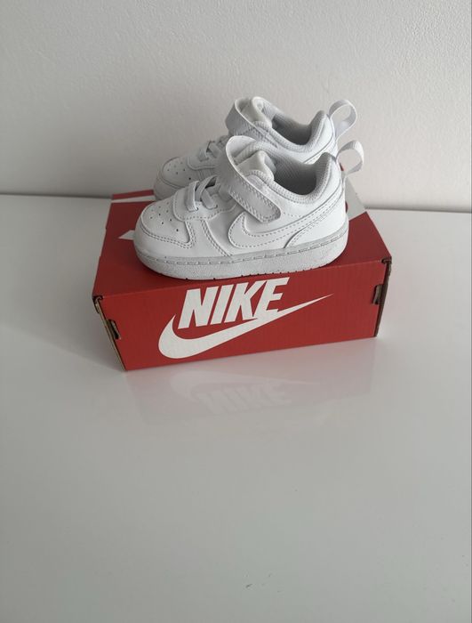 Детски маратонки Nike 22