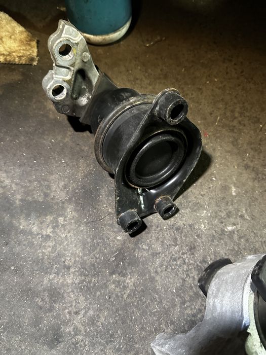 Тампон за двигател/скоростна кутия Honda Jazz Hybrid 2008г-2012г