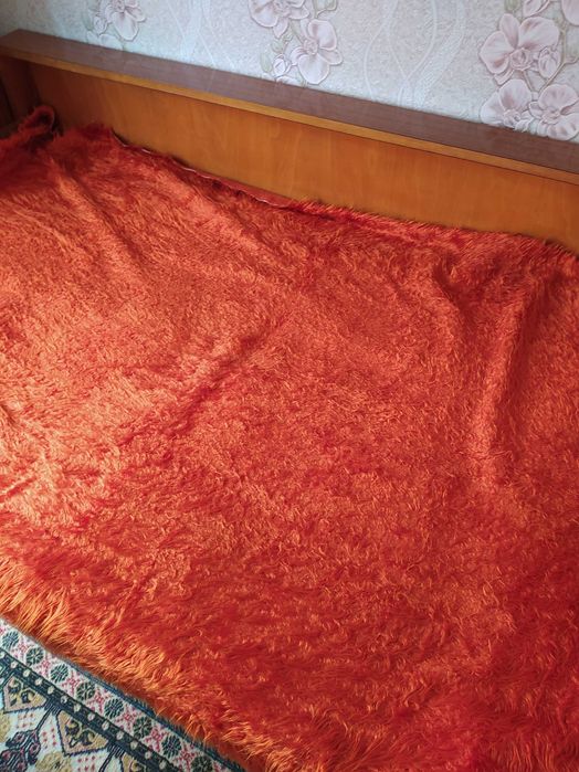 Китеник /Губер в оранжаво