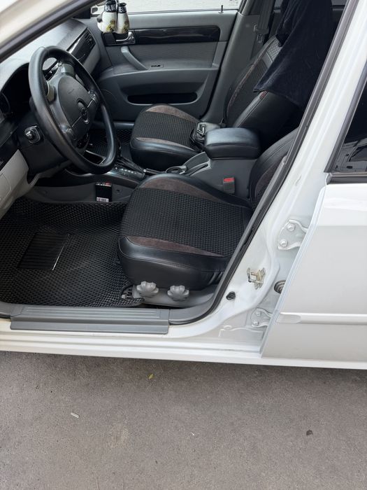 Lasetti 1.6 avtomat 3 poz