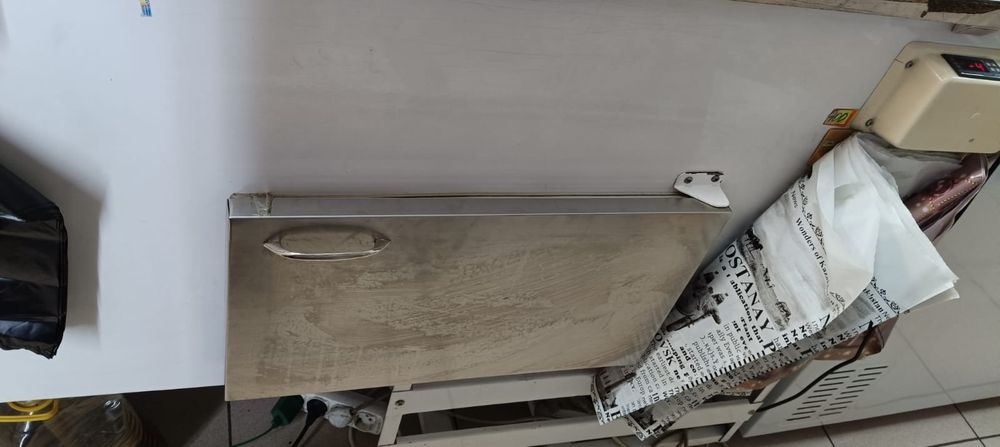 Продам холодильные витрины