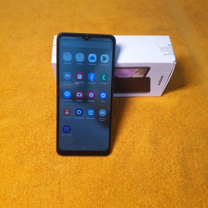 Samsung gallaksi A22  srochni sotaman holati yangi aybi yuq