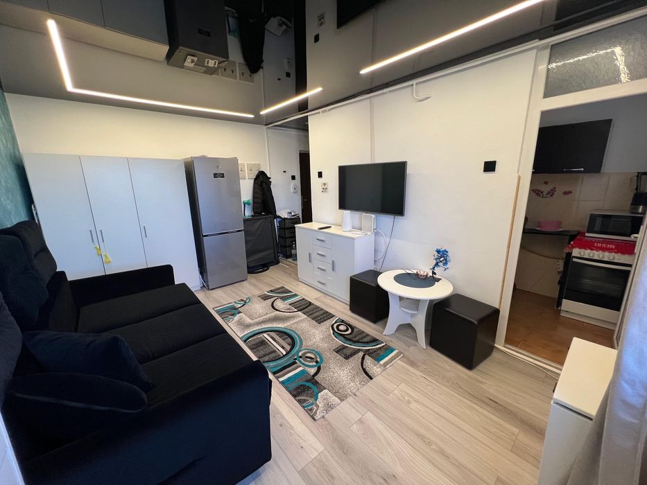 Garsoniera de vanzare