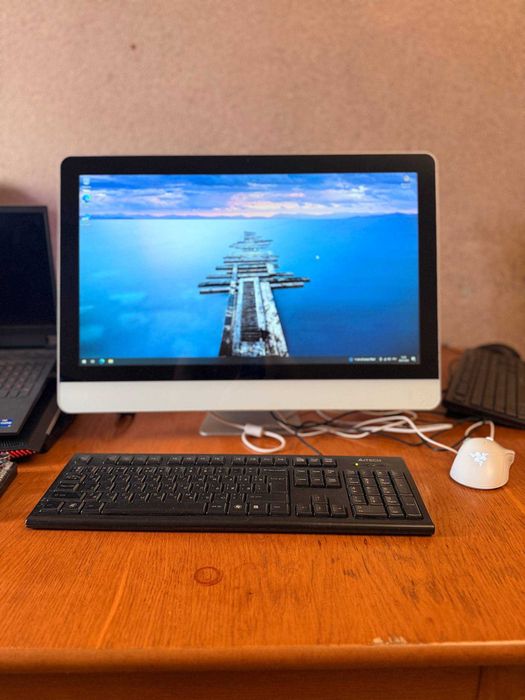 Моноблок Aigo 24" LED + SSD 128 ГБ + 8 ГБ RAM + веб-камера РАССРОЧКА