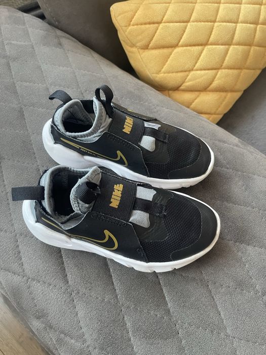 Детски маратонки Zara 31 размер,Nike 31.5 р-р,Nike  flex runner 2 28.5