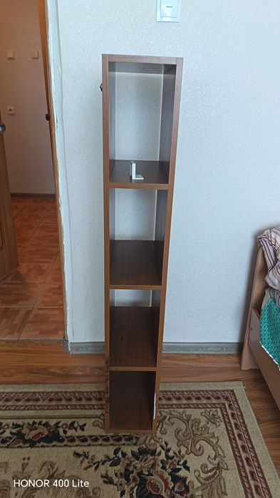 Продам б/у  прихожую и зеркало