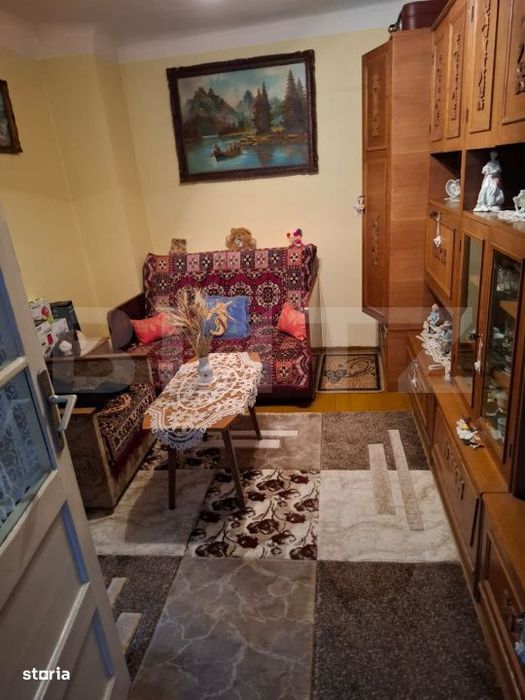 Vand casa in Oradea, intr-o zona linistita, aproape de parc