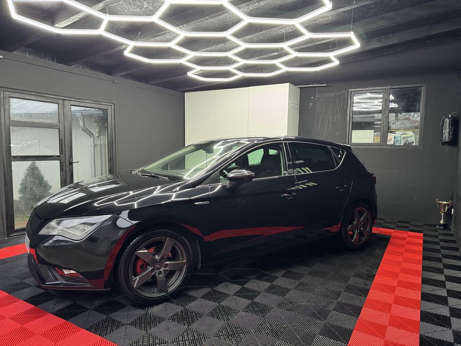 Seat Leon 5F 2014 1.6TDI