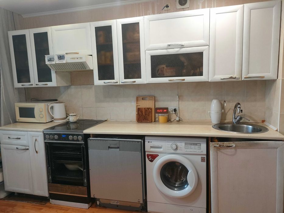 Кухонный гарнитур 3м