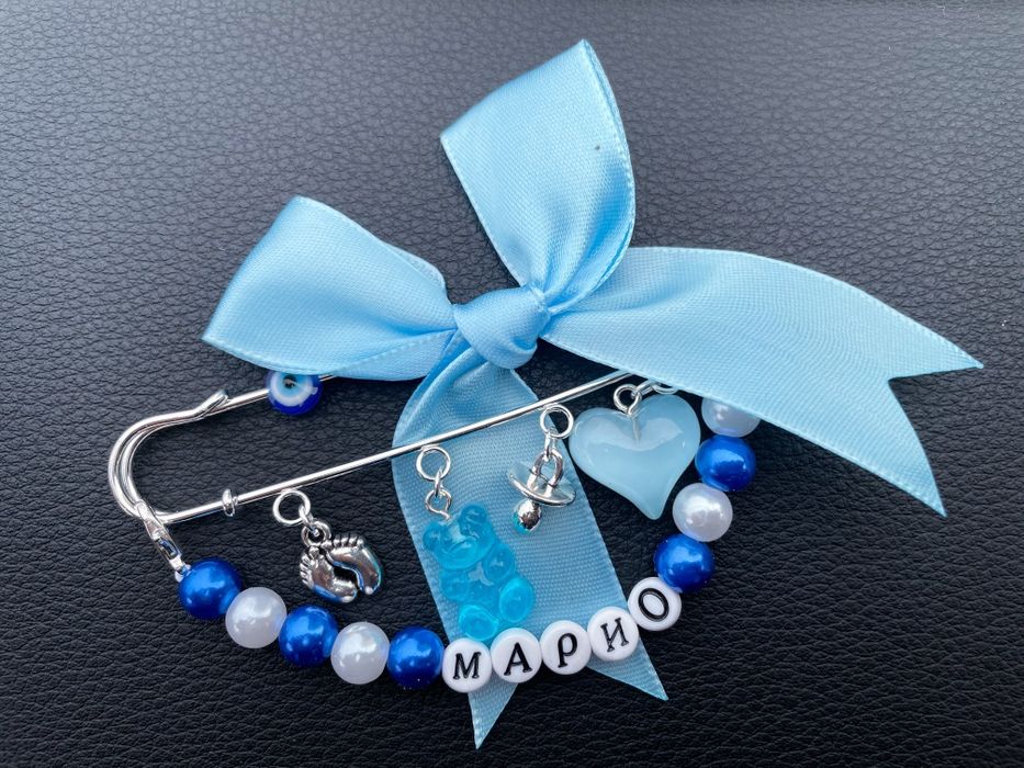 Персонализиран клипс за беберон с безопасен силикон.