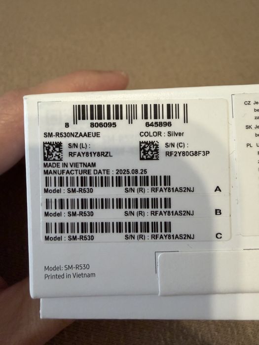 Casti wireless Samsung Buds 3, noi, garantie 2 ani